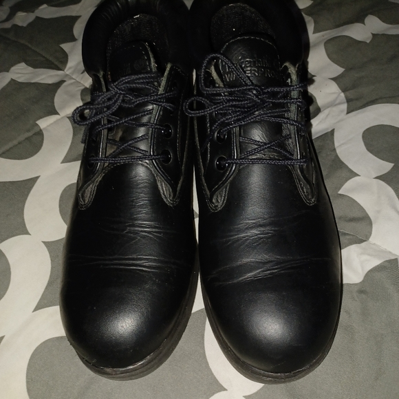 Mens size 7 Timberland  Chukka Boots - Picture 1 of 3